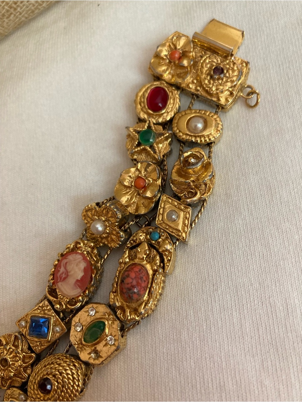Goldette Signed Vintage Double Slide Bracelet Cameos Faux Gemstones - Picture 3 of 11